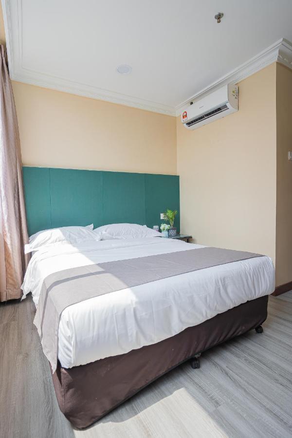 Hotel 28 Titiwangsa 쿠알라룸푸르 외부 사진
